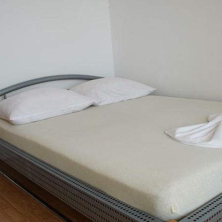 Apartmani Sipic , Bilo - Primosten Bagian luar foto