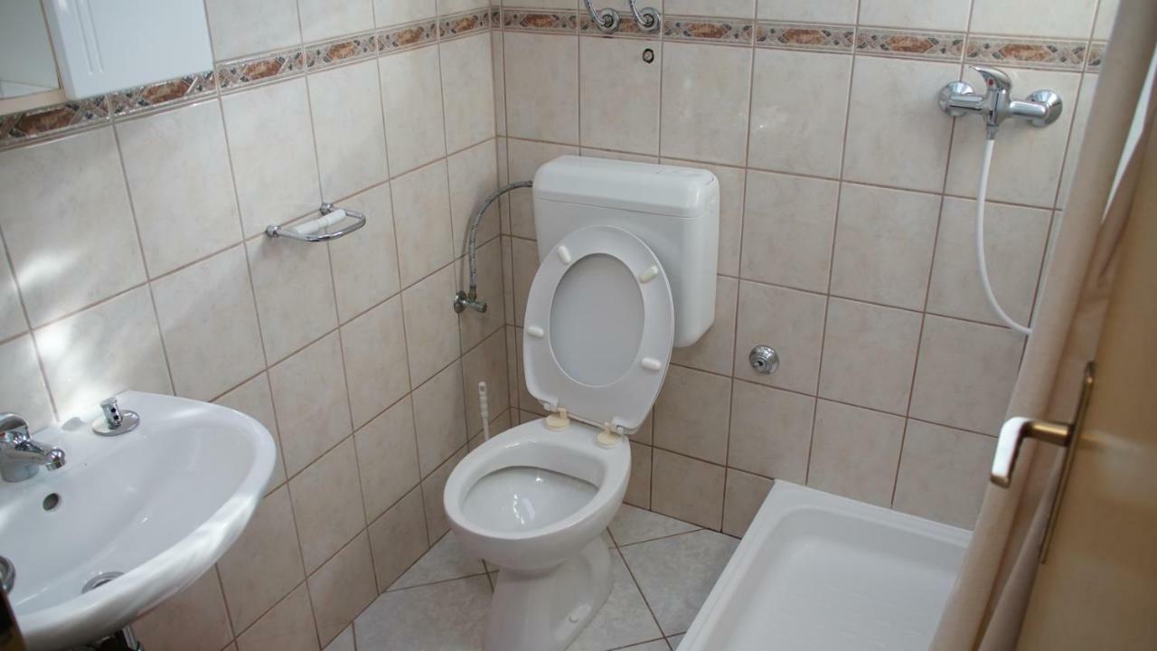 Apartmani Sipic , Bilo - Primosten Bagian luar foto