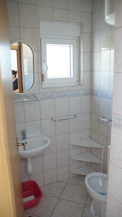 Apartmani Sipic , Bilo - Primosten Bagian luar foto