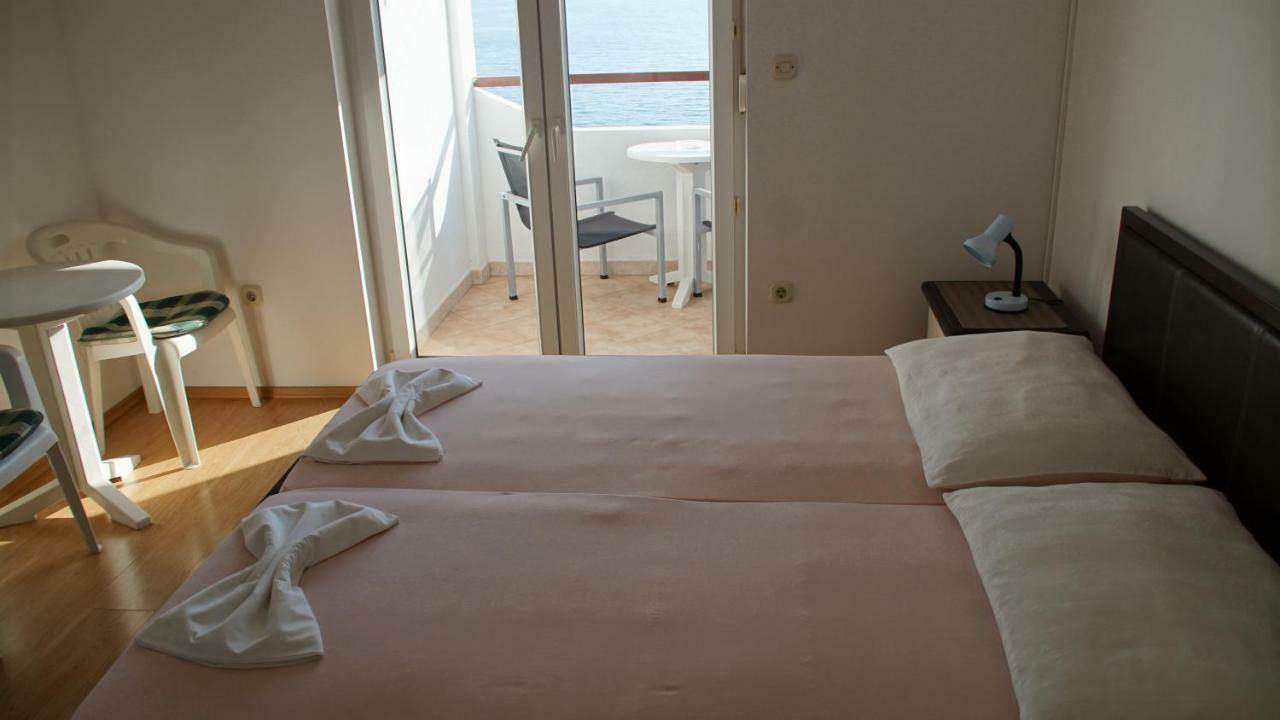 Apartmani Sipic , Bilo - Primosten Bagian luar foto