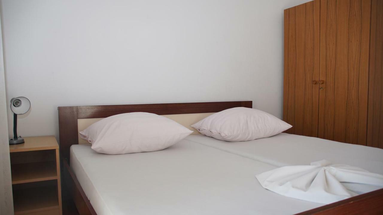 Apartmani Sipic , Bilo - Primosten Bagian luar foto