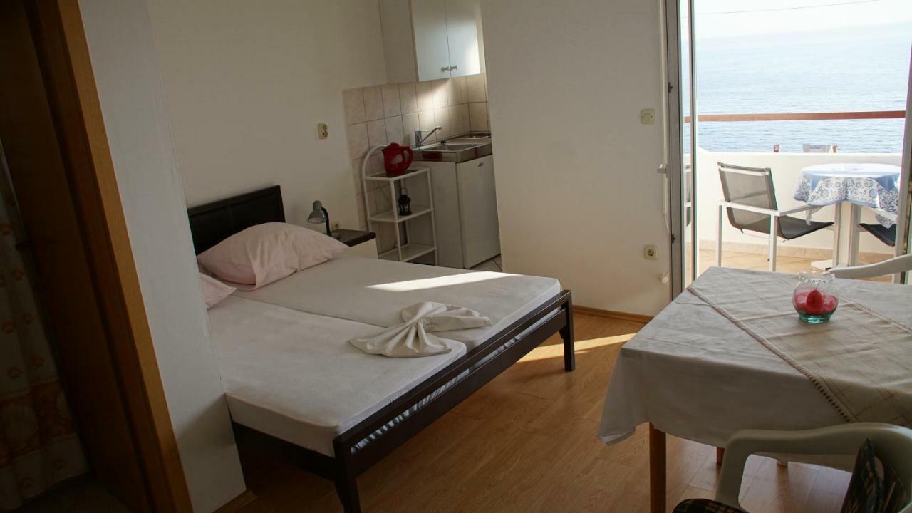 Apartmani Sipic , Bilo - Primosten Bagian luar foto
