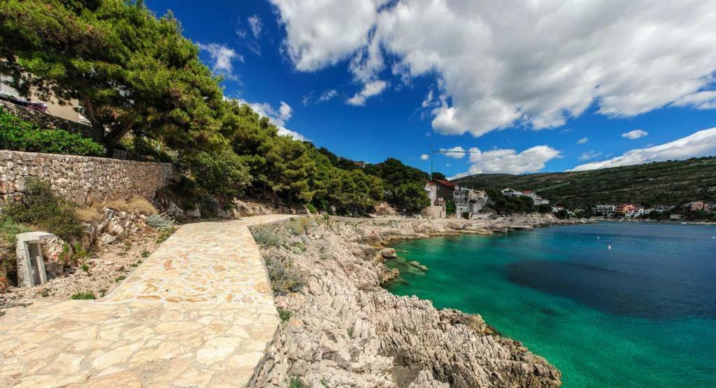 Apartmani Sipic , Bilo - Primosten Bagian luar foto