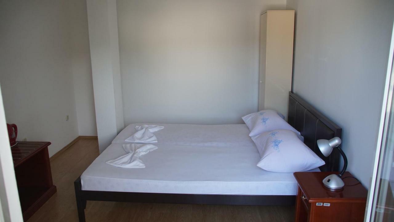 Apartmani Sipic , Bilo - Primosten Bagian luar foto