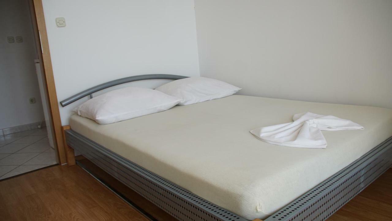 Apartmani Sipic , Bilo - Primosten Bagian luar foto